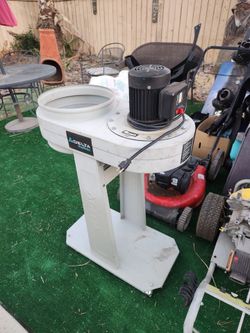 Delta shop dust collector
