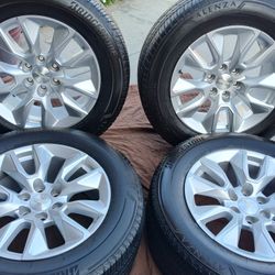20" Chevy Wheels Excellent Condition Bridgestone Tires