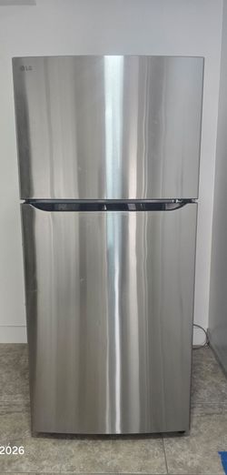 Refrigerator 20.2 cu ft top freezer