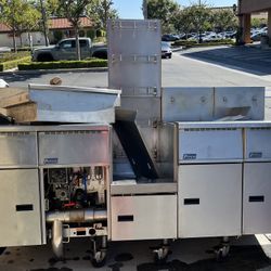 4 fryer Pitco electric fryer NEED GONE ASAP