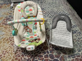 Bright Starts Baby Bouncer & Ingenuity Foldable Baby Bather