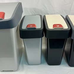 Petsmart Pet Food Dispensers - Storage Containers - Easy access lid  - 4 Bins 