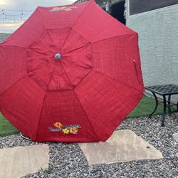 TOMMY BAHAMA BEACH UMBRELLA