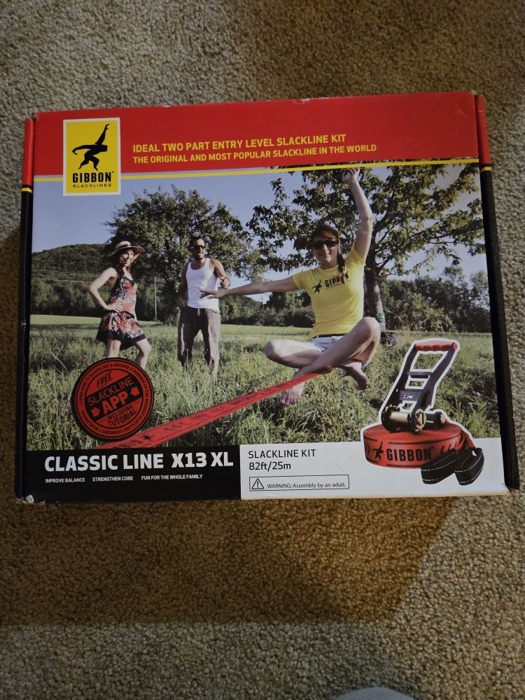 Gibbon Slackline