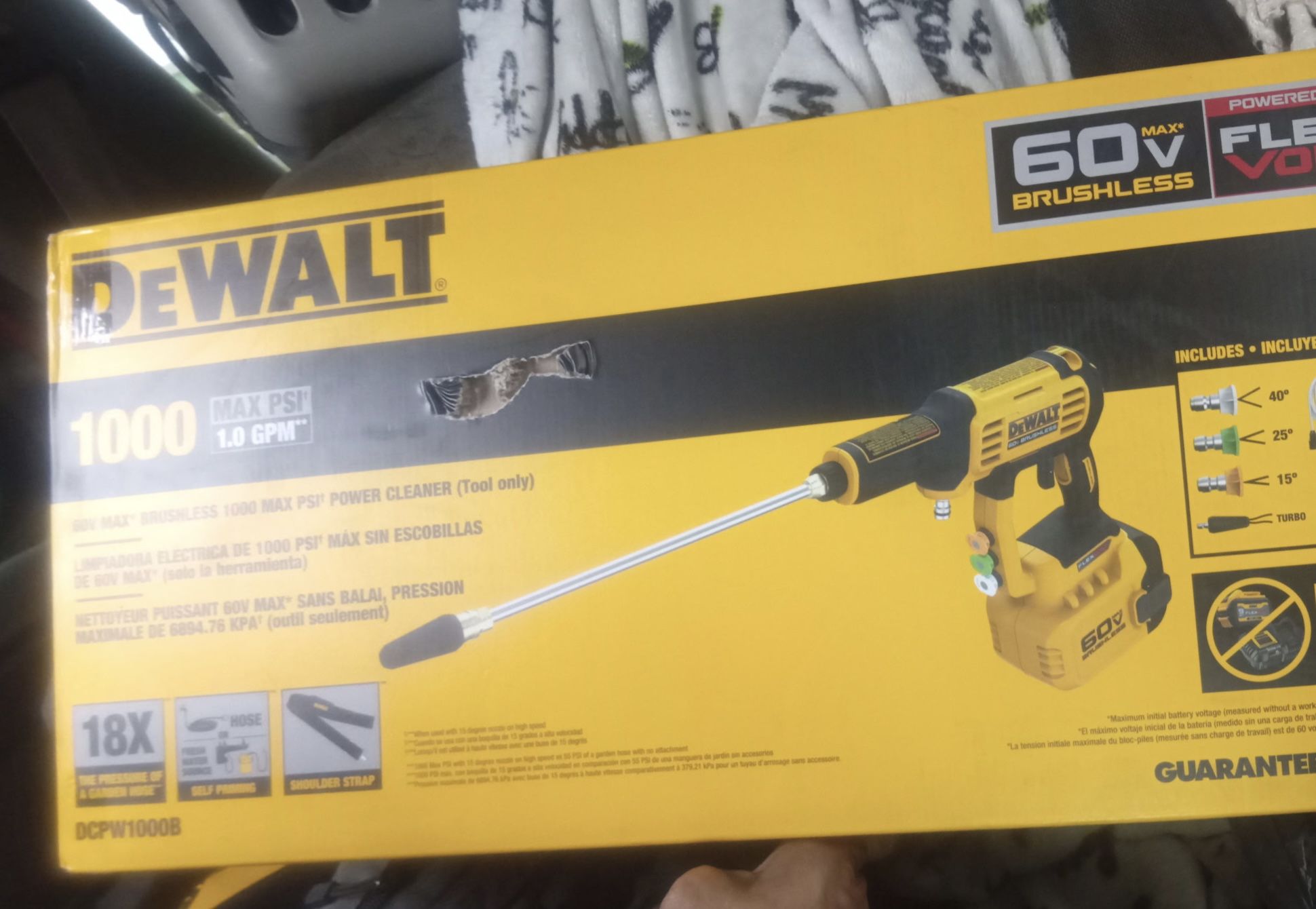 Brand New DeWalt 1000PSI Handheld 60V Pressure Washer
