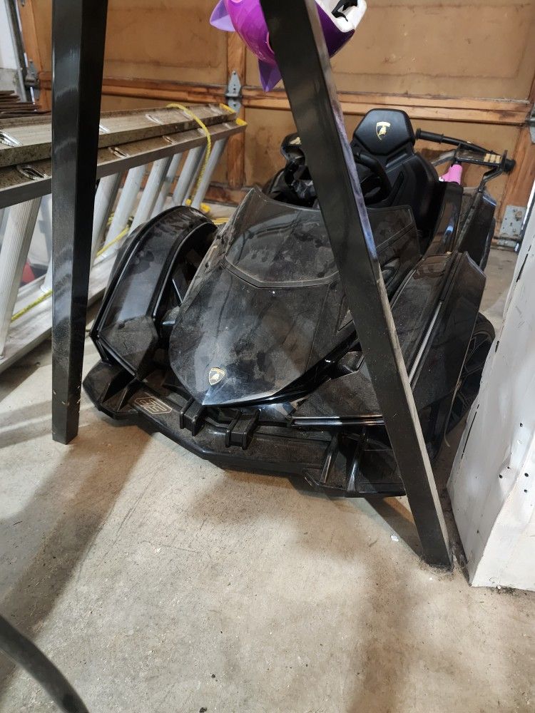 Lamborghini Driveable Toy Car