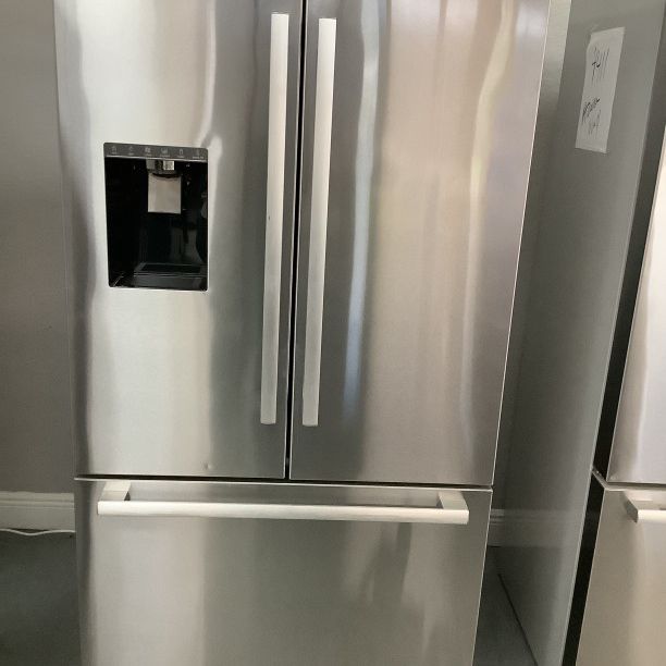 Bosch Stainless steel French Door (Refrigerator) 35 5/8 Model B36CD50SNS - A-00002797