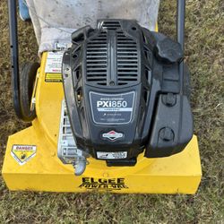 Elgee Leaf Commercial Vacuum 