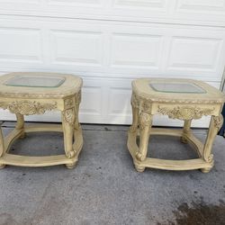 Side tables set of two  $60 pick up  only bonanza and lamb