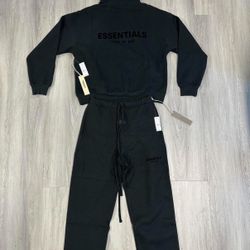 🖤 ESSENTIALS BLACK HOODIE + SWEATPANTS SET – SIZE XS