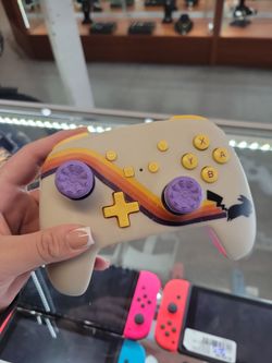 Nintendo switch controllers