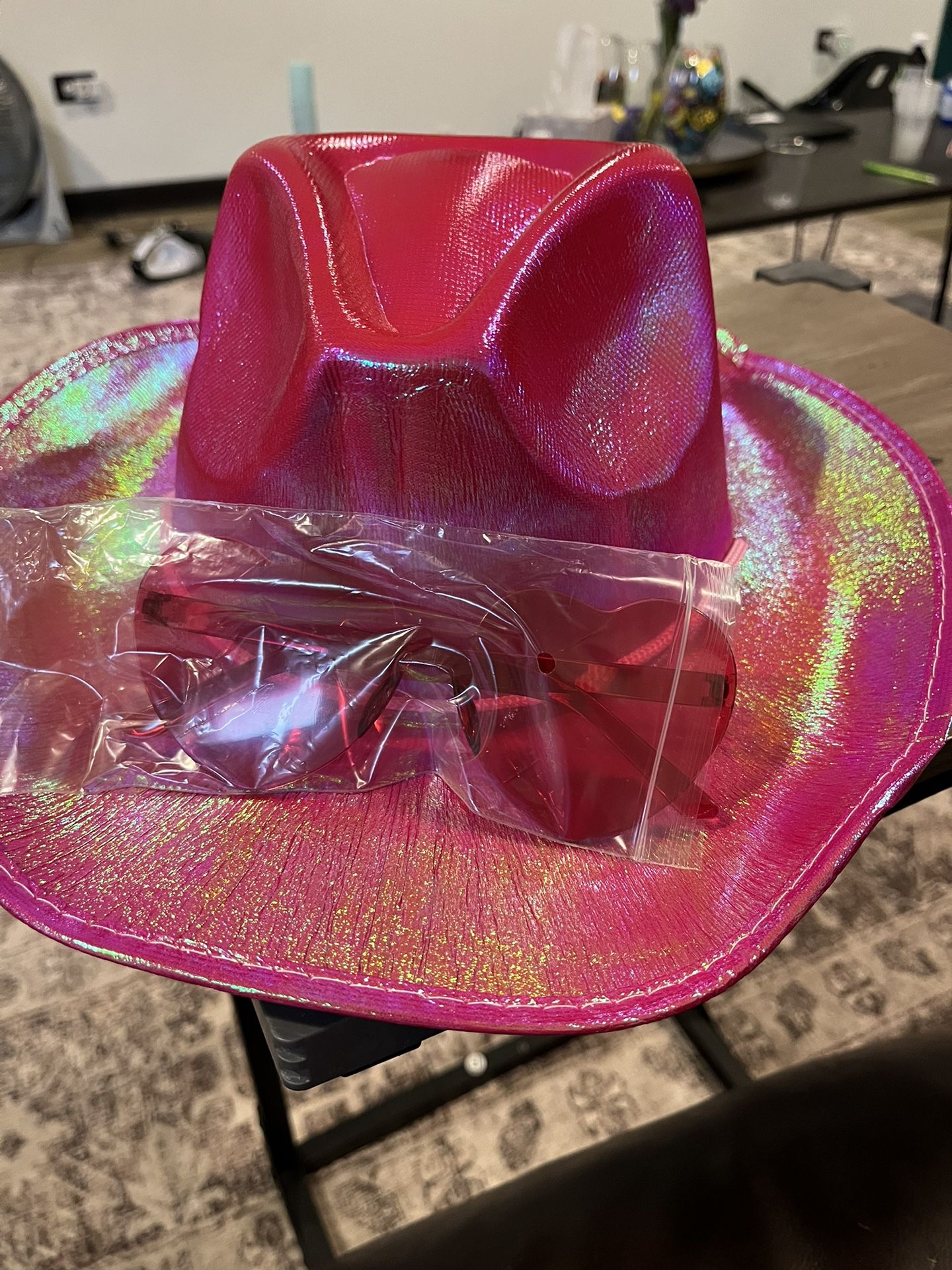 New Women’s Pink Or White Shiny Cowboy Hats With Matching Heart Glasses $10 Without Glasses $8