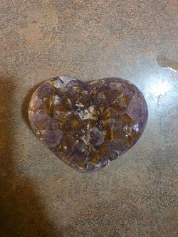 Heart shaped amethyst