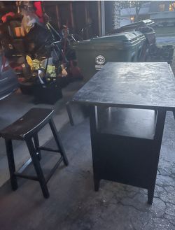 Free Counter Height Table