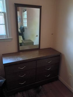 6 drawer dresser with mirror