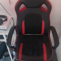 Red And Black Gaming Chair