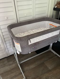 Baby Bassinet  with Mattress