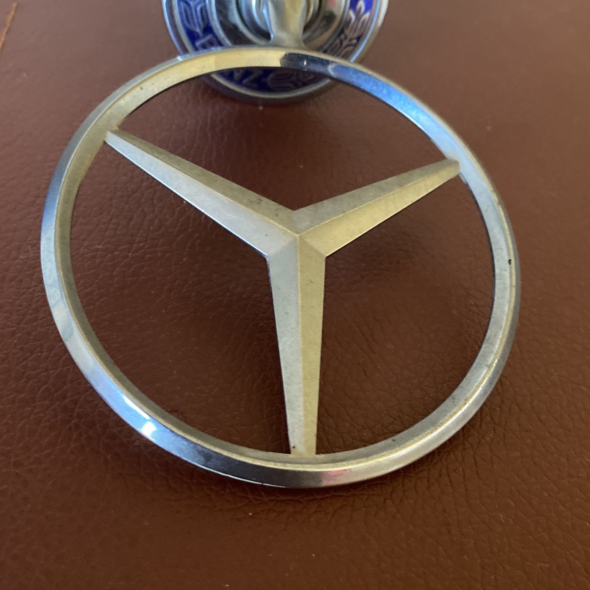 Mercedes Benz Emblem
