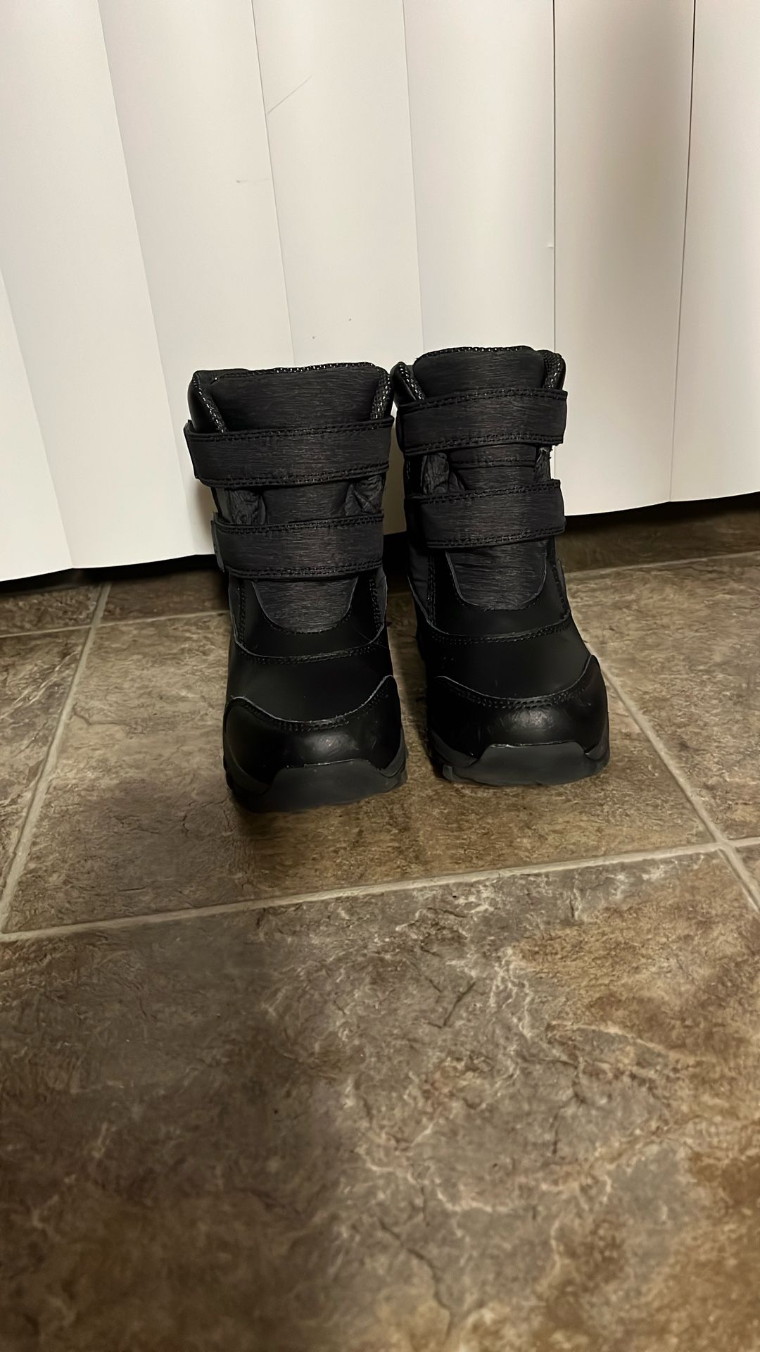 Boy Snow Boots Size 13