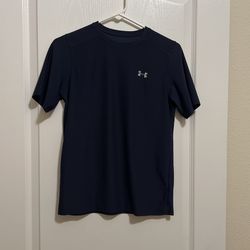 Under Armour Youth Medium Shirt 