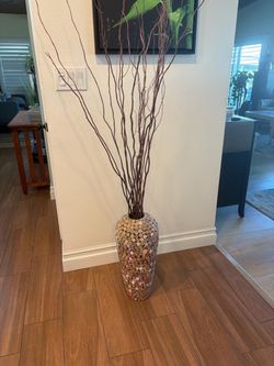 Tall Tramp Style Vase with Decorative Branches