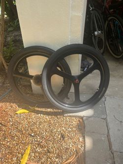 26 Inch Mag Wheels