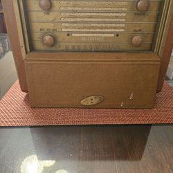 Westinghouse Vintage Radio