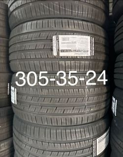 4 New 305/35R24 RoyalBlack Tires with free Installation 305 35 24