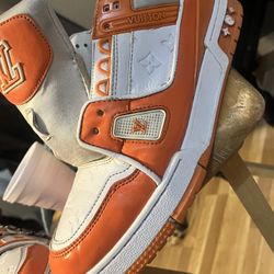 Louis Vuitton Sneakers 