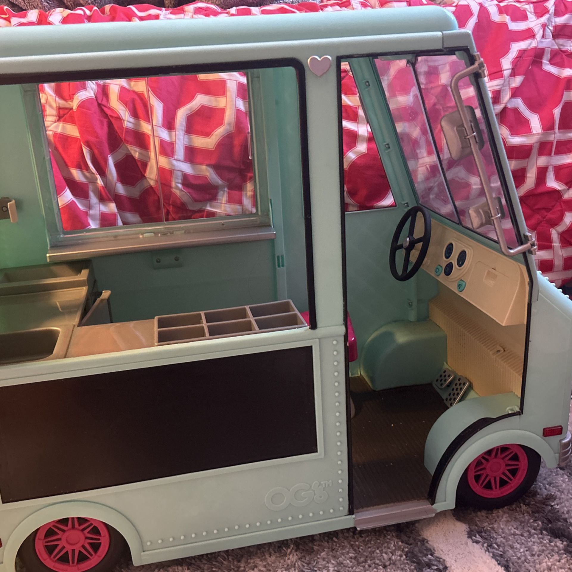 American Girl Doll Ice Cream Truck/ Food Truck