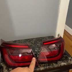 Infiniti Q50 light