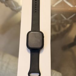 Apple Watch Series 10 46mm GPS – Like New – Box + Band + Screen Protector 