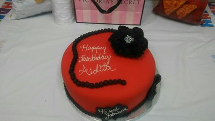 Fondant Cake