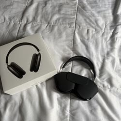 Apple AirPods Max