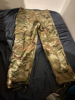 Paintball combat pants size medium-short