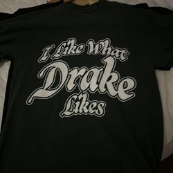 4 Drake Merch Shirts Lot/ It’s All A Blur.
