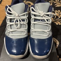 Jordan retro 11 low Georgetown Sz 6