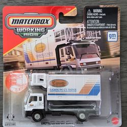 Matchbox Working Rigs GMC T8500 Airport Food Service Truck 1:64 scale diecast