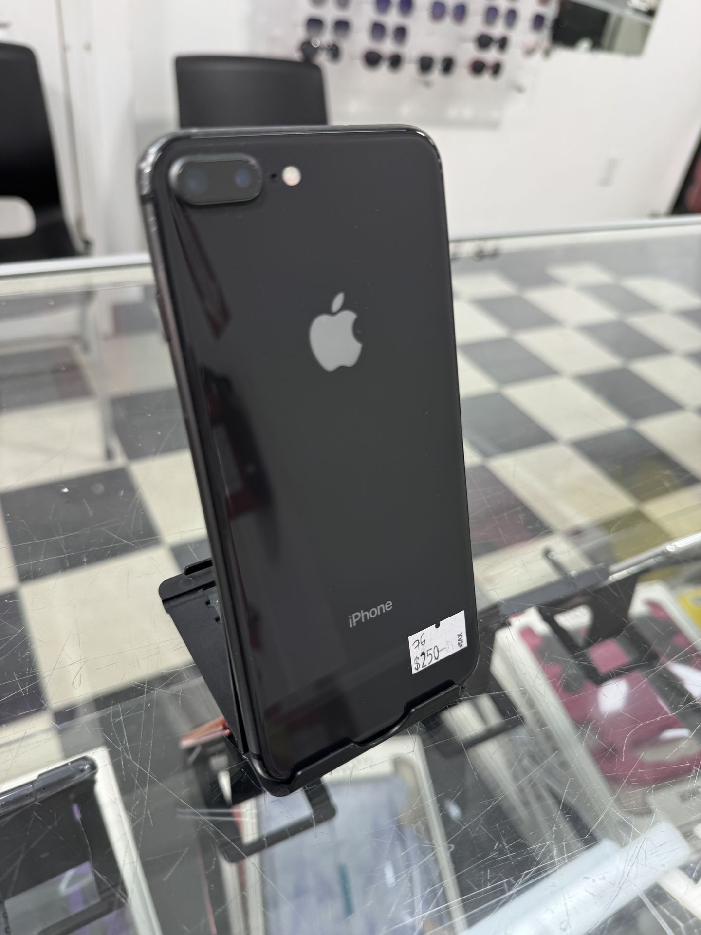 iPhone 8 Plus 256gb Unlocked