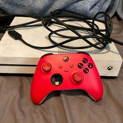 Xbox One S (With controller)