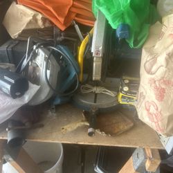 Compound Miter Saw – $60 (Jamaica, 11433) 