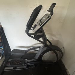 Like new Elliptical 