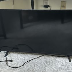 VIZIO TV 40 Inches