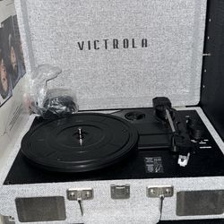Record player Bluetooth And plug In 
