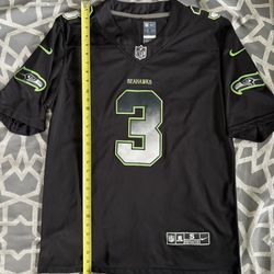 Vintage STITCHED Russell Wilson Seattle Seahawks Jersey by Nike - Men’s S
