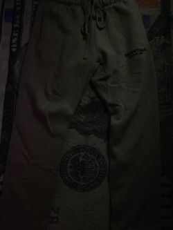 Essentials fear of god open leg sweatpants size large fit a medium