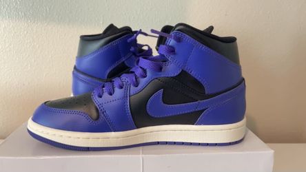 Jordan 1 Mid Purple Black (Women's) 7