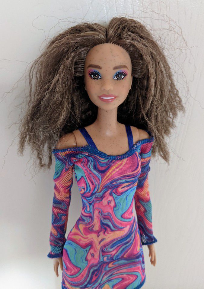 Barbie Fashionistas Doll #206