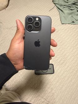 iPhone 15 pro 128 g