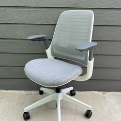 Brand New - Steelcase Series 1 Office Chair